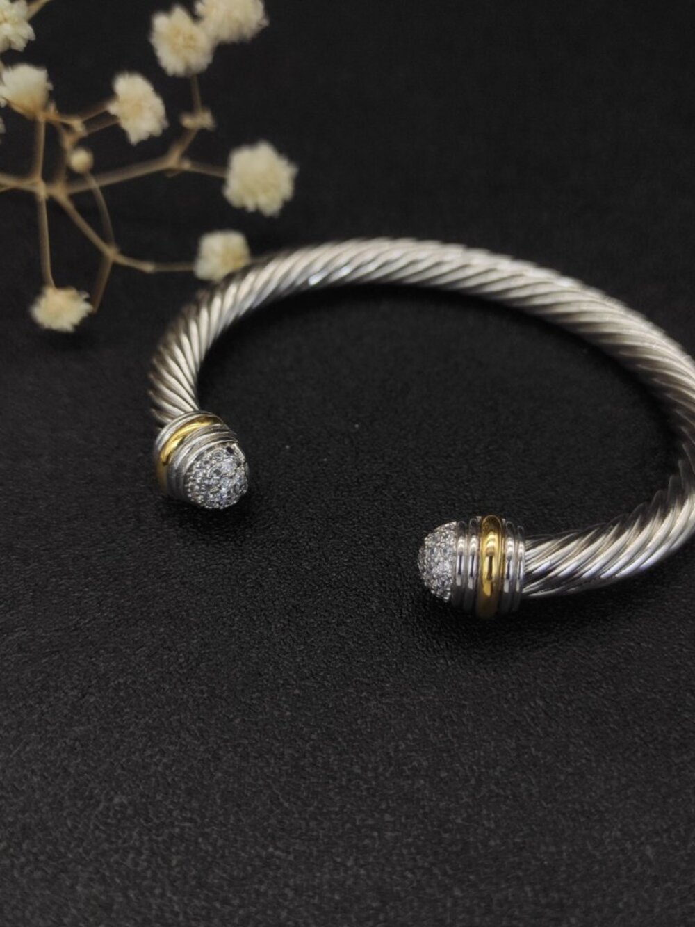🍋🍋🍋David Yurman 7mm half-diamond two-tone bracelet